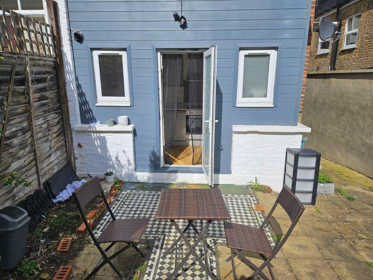 Appartamento Cosy 1-bed In Alexandra Palace Londra