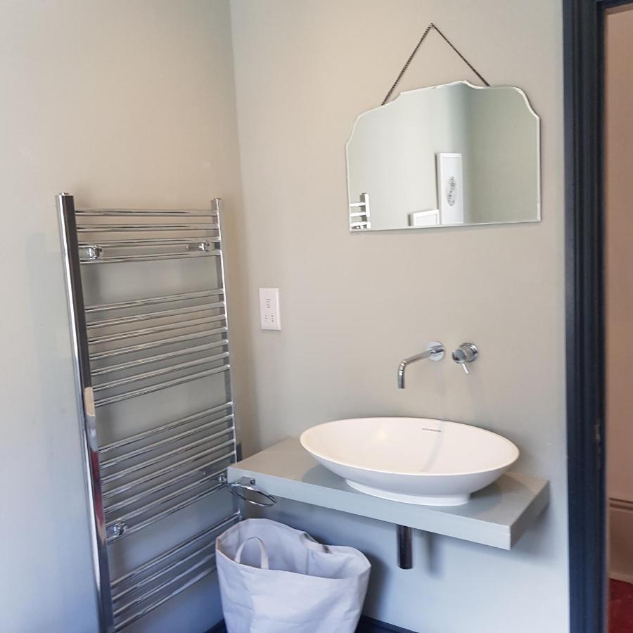 Beautiful Private In Queens Park Townhouse Privat overnatting