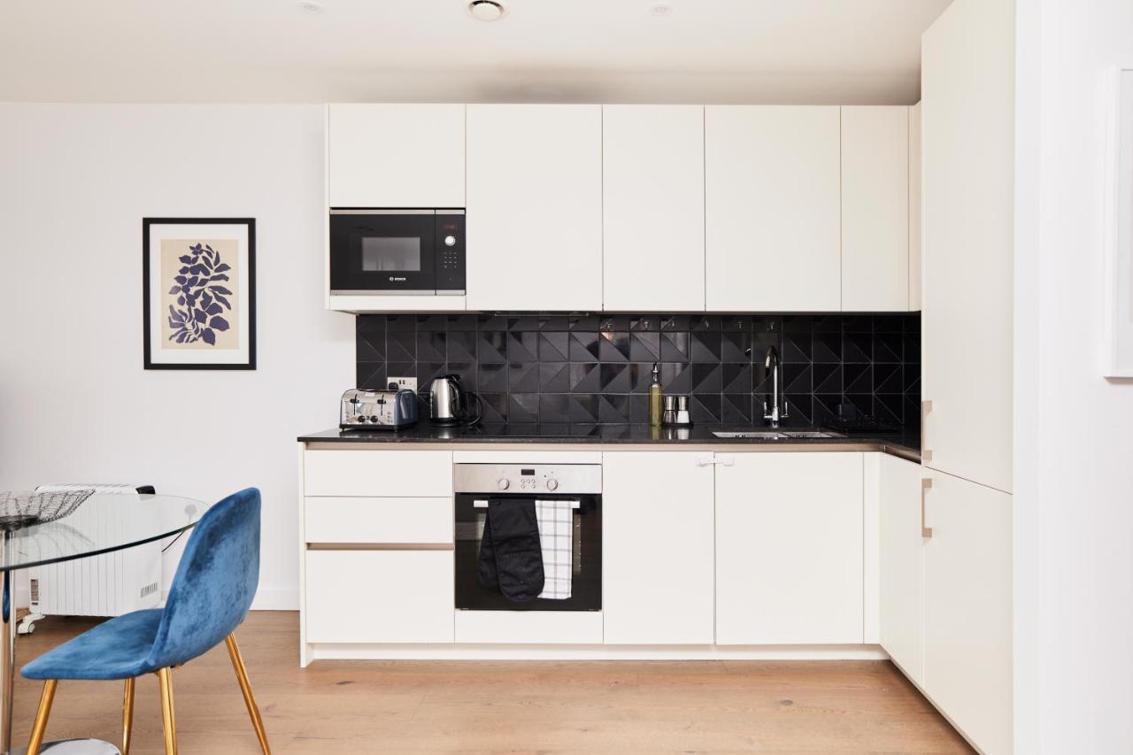 The Elephant And Castle Hideout - Cozy 1bdr Flat With Balcony Appartement