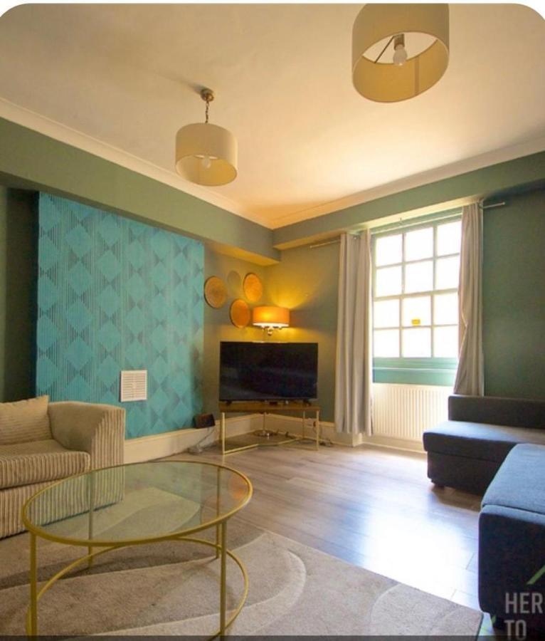 Appartamento Lancaster Gate Hyde Park By Urban Retreats *