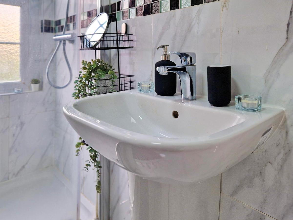 Private Near Tower Of Privat overnatting *