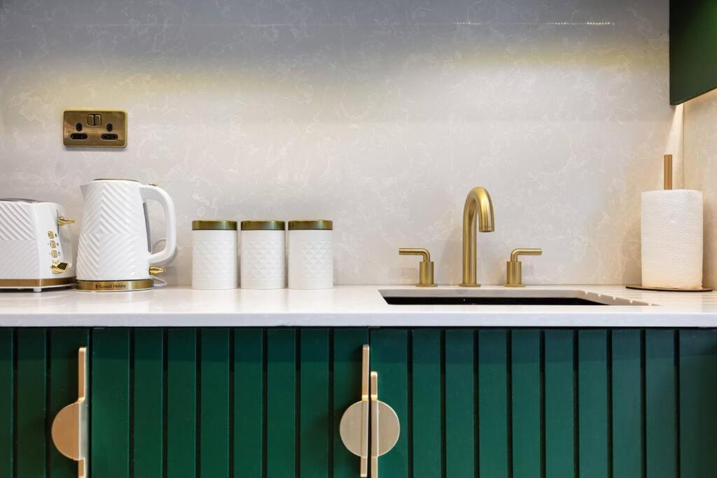 Apartment 1lsr - High-end Luxury 2 Bed Designer London