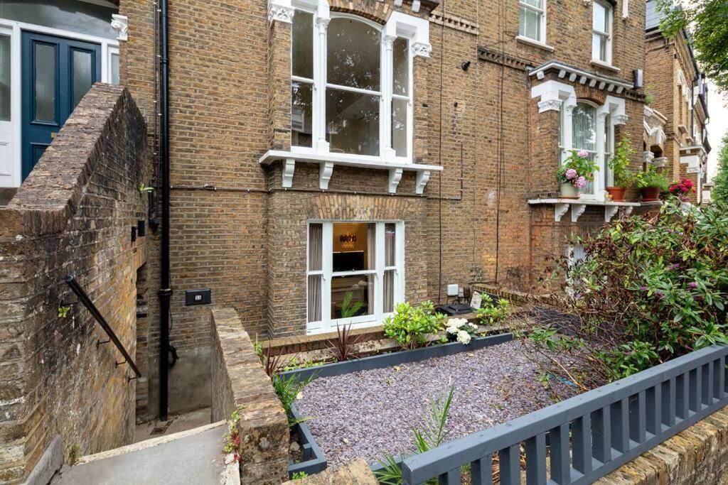 1lsr - High-end Luxury 2 Bed Designer Apartment *