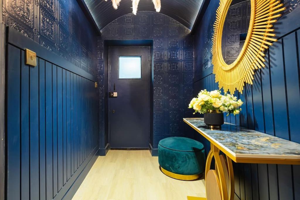 1lsr - High-end Luxury 2 Bed Designer * London