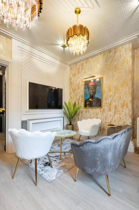 1lsr - High-end Luxury 2 Bed Designer London