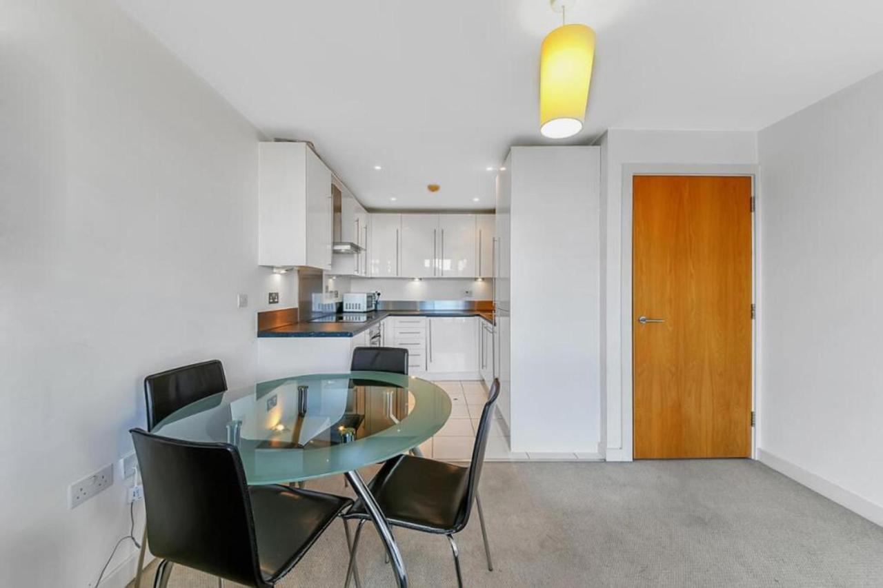 Comfycozy Luxury Canning Town Londen