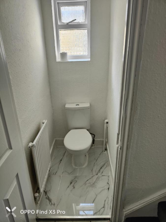 East 2 Bedroom Lejlighed London