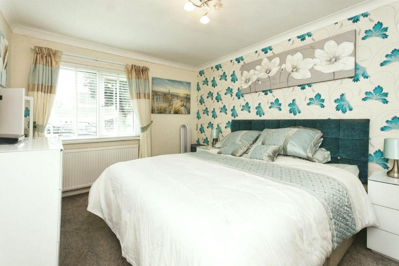 Stunning 3br Penthouse With Ac, Private Lift And Balcony In * Londres