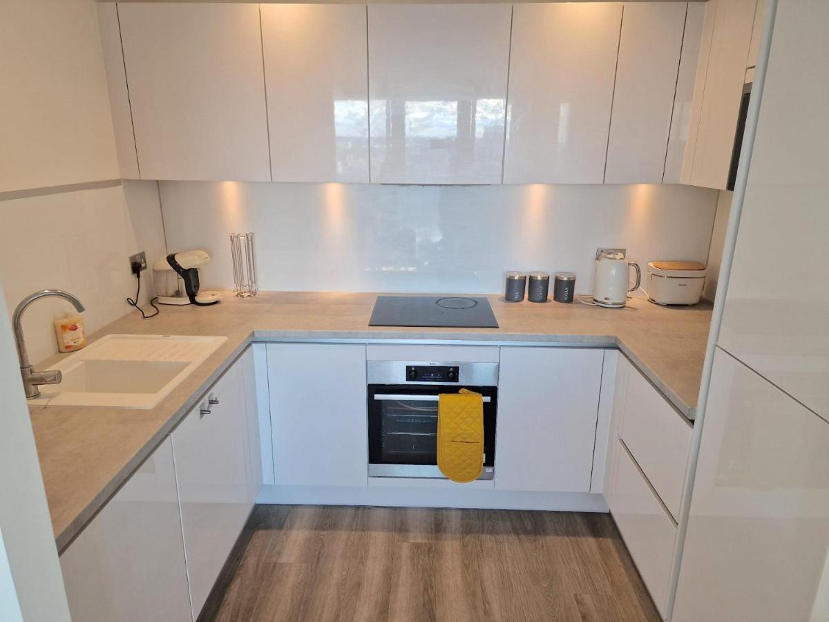 Appartamento One Bedroom Near Southall Station! *
