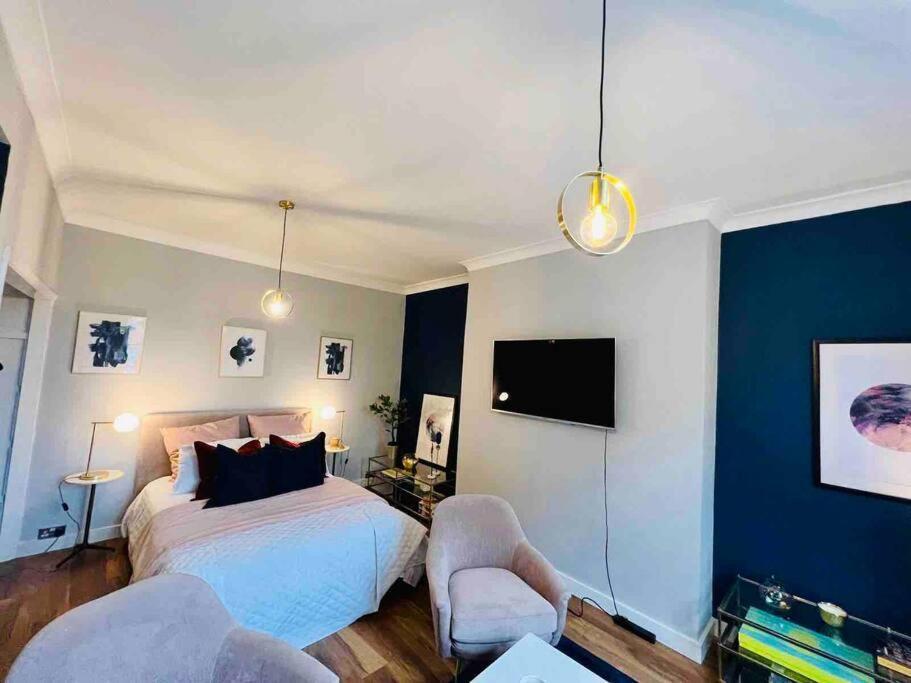 Chic Near Regent's Park N8 Lejlighed London