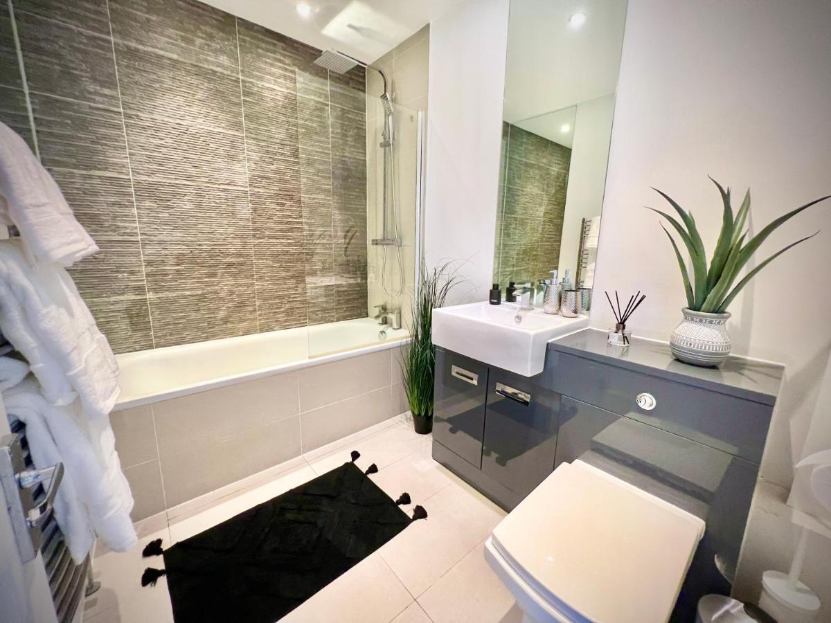 Stylish Garden Flat In Kensington Olympia * Londres