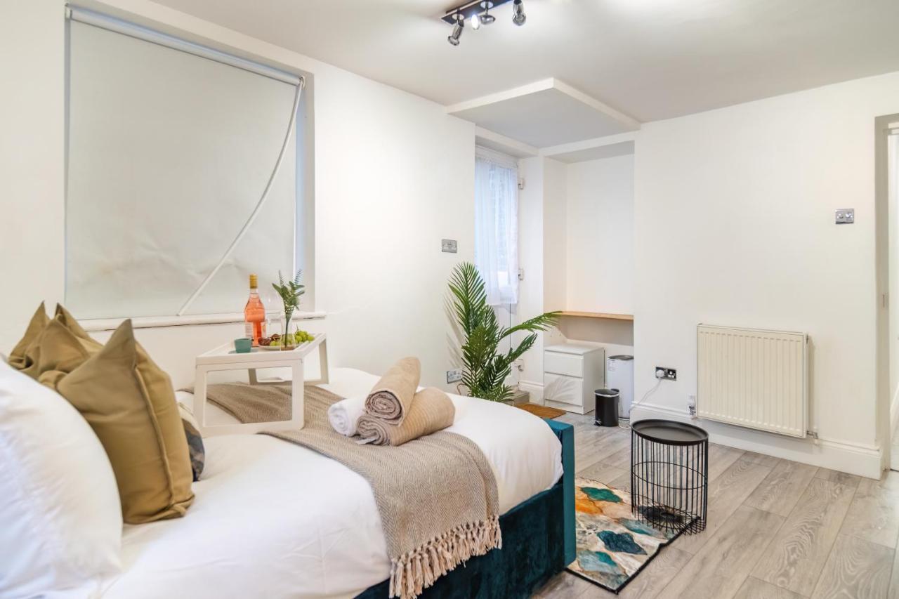 Funky Trendy Modern 3 Bed 3 Bath House In Dalston Appartement *