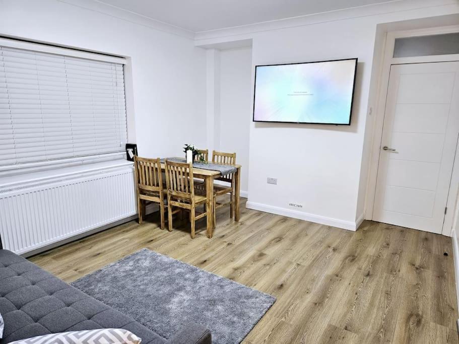 Wonderful In Wembley * London