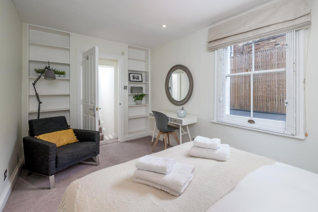 Luxury 2 Bedroom On Portobello Road Lägenhet