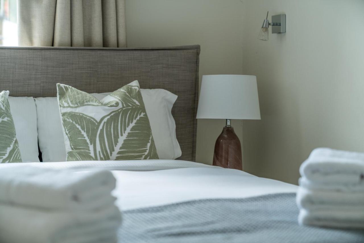 Luxury 2 Bedroom On Portobello Road Lägenhet *