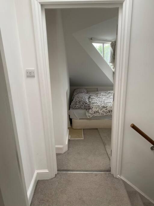 Cosy Attic Flat With Views Appartement *
