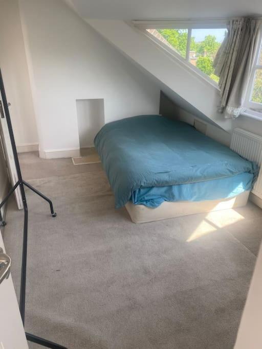 Appartement Cosy Attic Flat With Views Londen