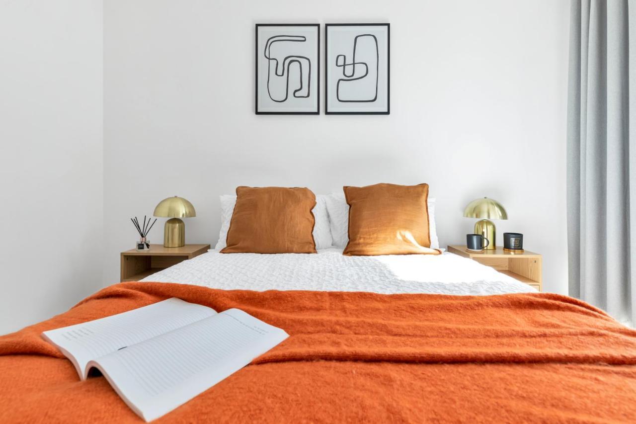 Lejlighed Modern Luxe Just 10 Mins From Tower Bridge! Easy Access To Tube And Bus London