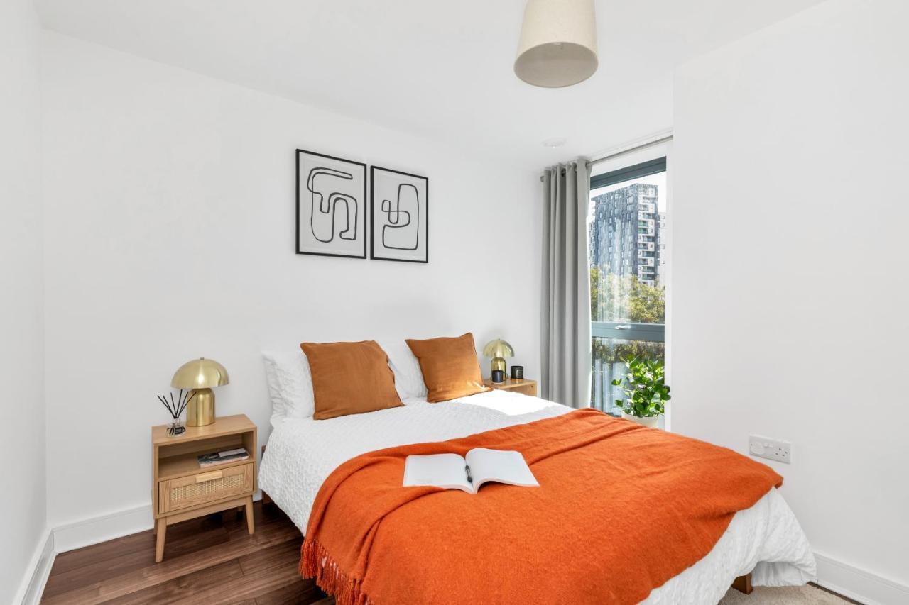 Lejlighed Modern Luxe Just 10 Mins From Tower Bridge! Easy Access To Tube And Bus London