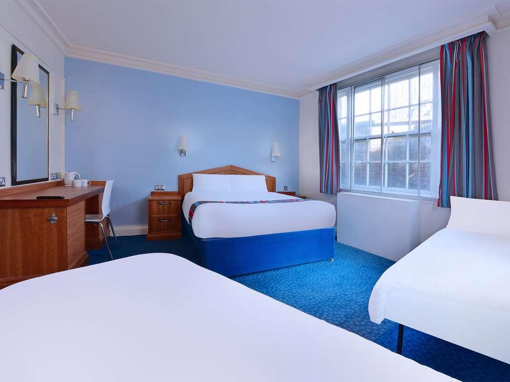 Hotell Travelodge Kings Cross Royal Scott