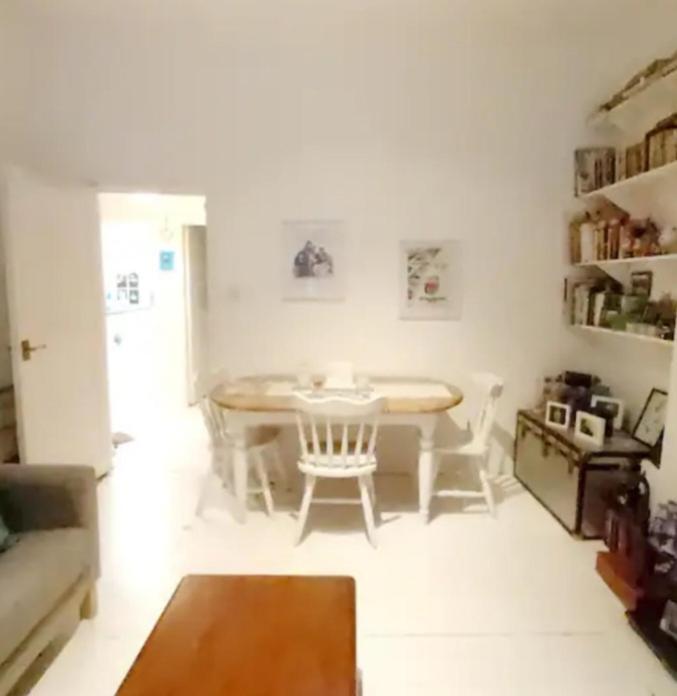 Privat bolig Centrel To Single Bed Quiet With Host And Breakfast *
