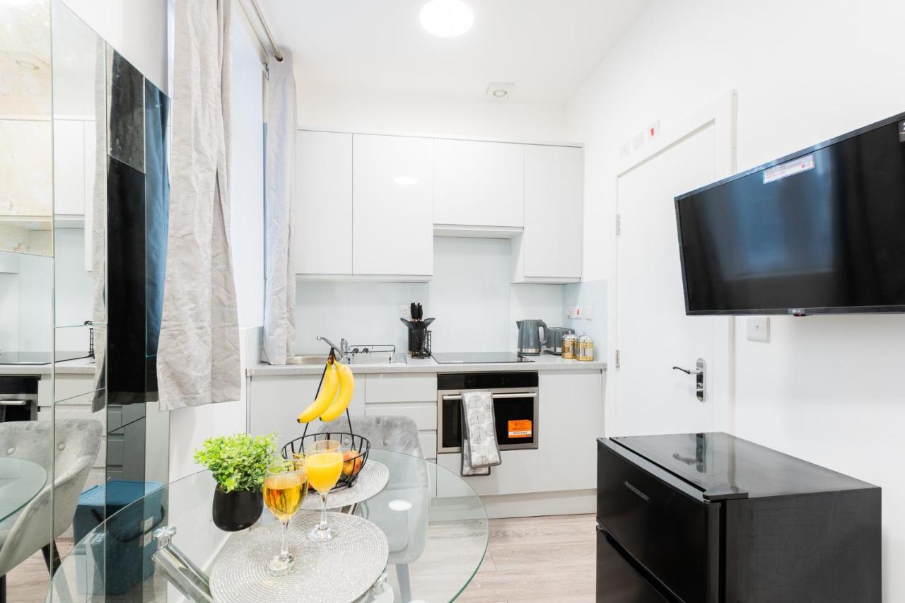 Appartement Large 30 Mins To Oxford Street *