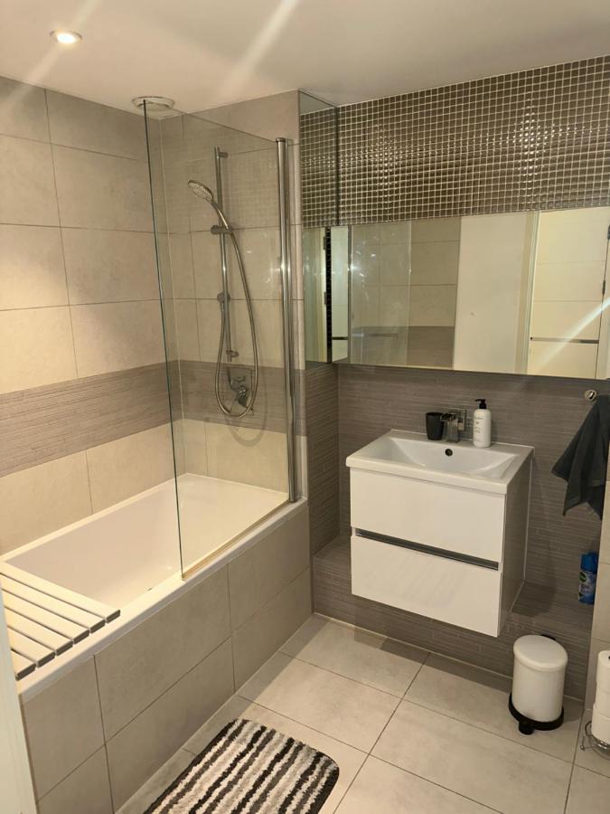 Luxury One Bedroom Lägenhet