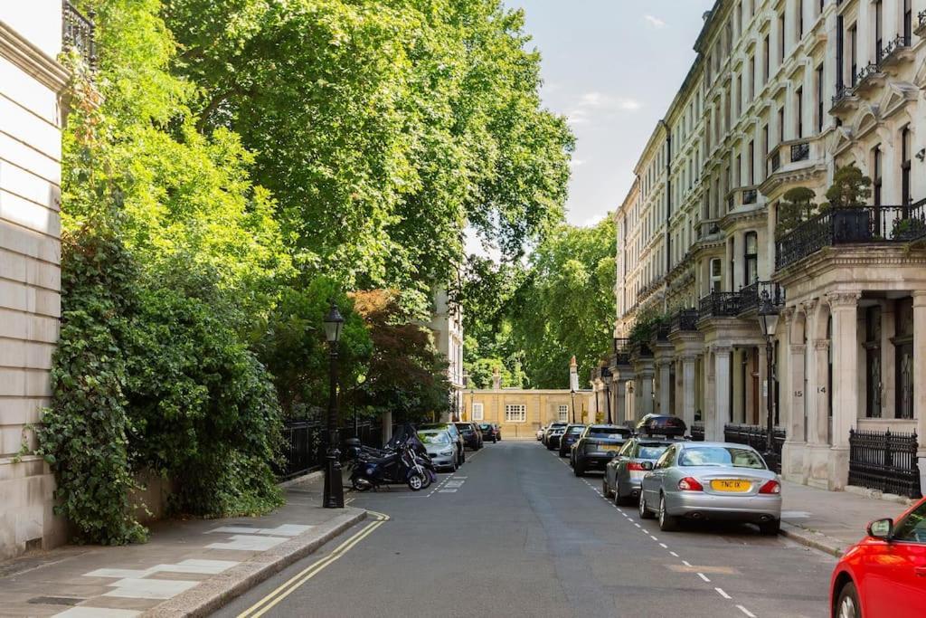 Hyde Park - Knightsbridge - Private Entrance Appartement Londen