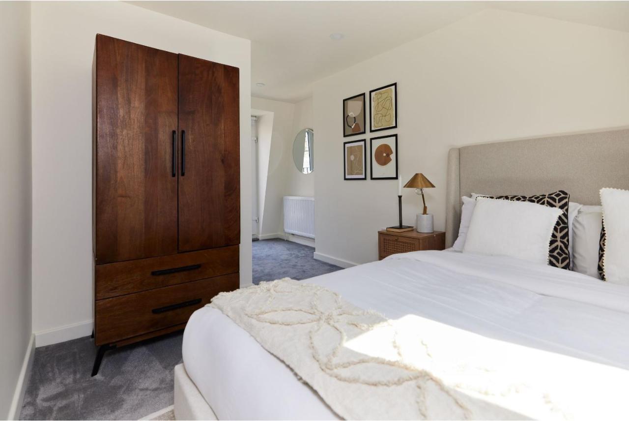 The Battersea Crib - Dazzling 3bdr Flat With Garden Apartment *