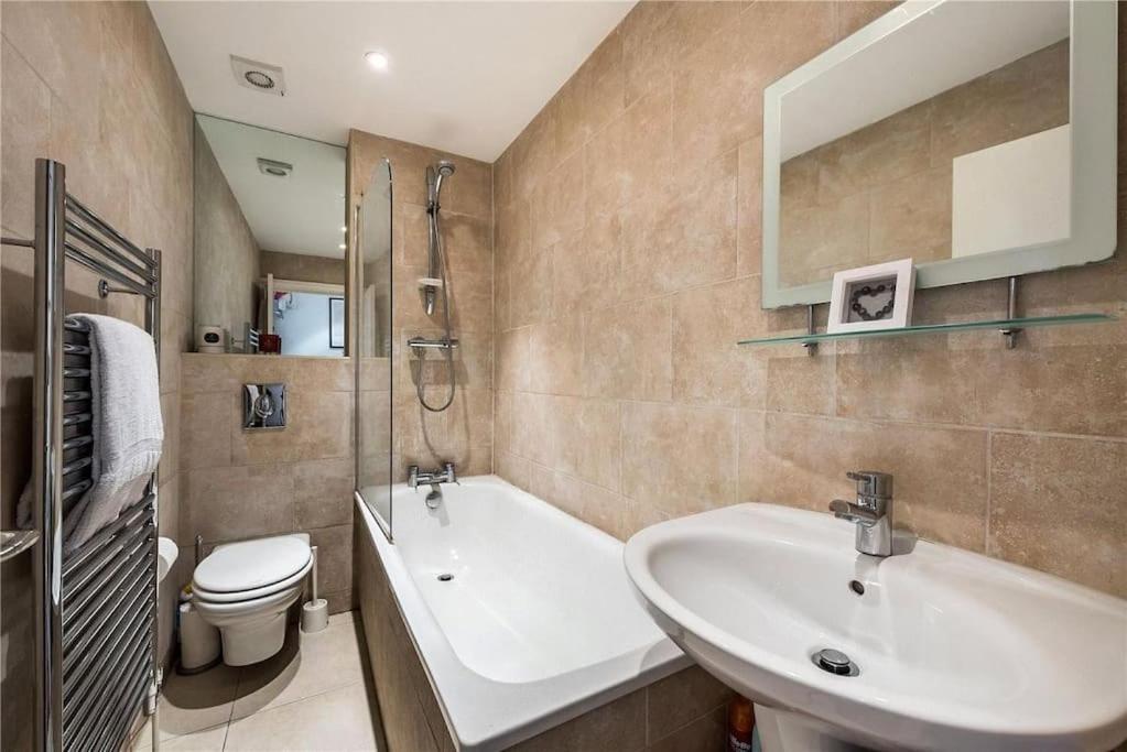 Hobart Home, Spacious 2-bed Flat In Pimlico Leilighet *
