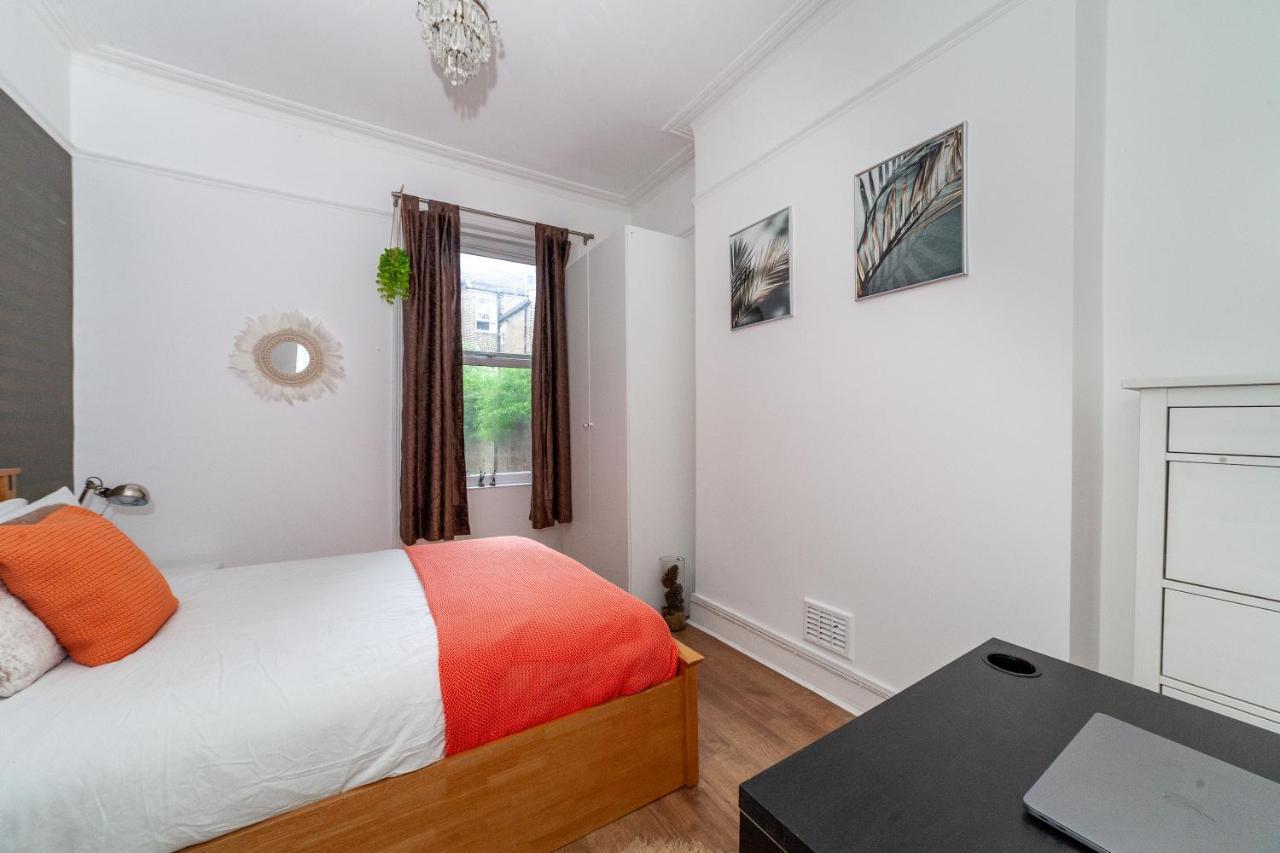 The Orange Garden 2 Bed Serviced Near Notting Hill Portobello Market Londen