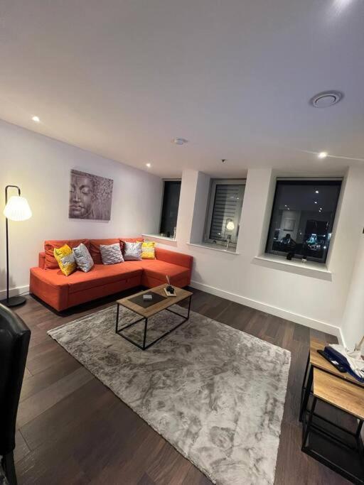 Leilighet Lovely Sleep 8 Flat 20 Mins Bp153 London
