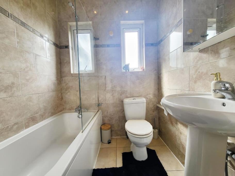 York Road 1 Bed
