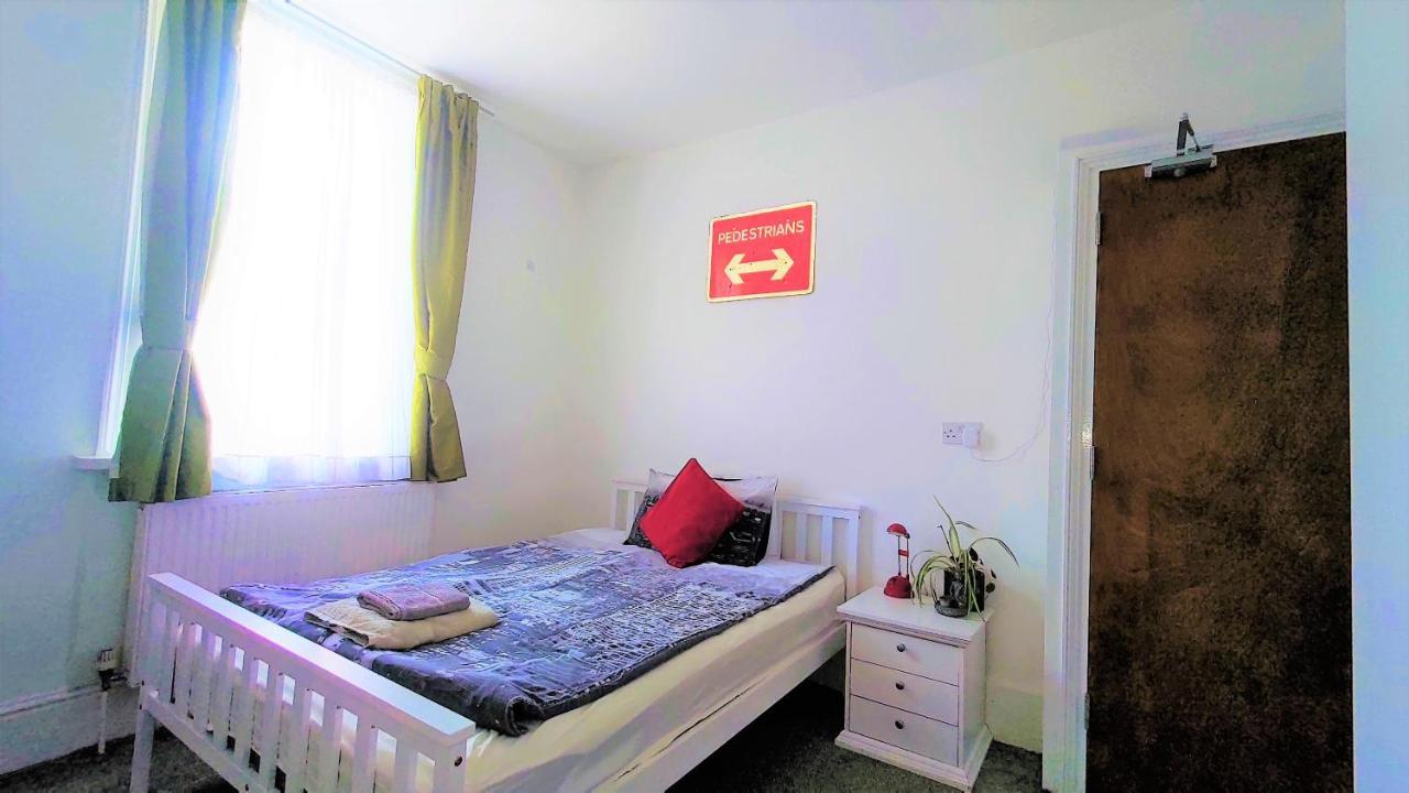 Guest house Solo London