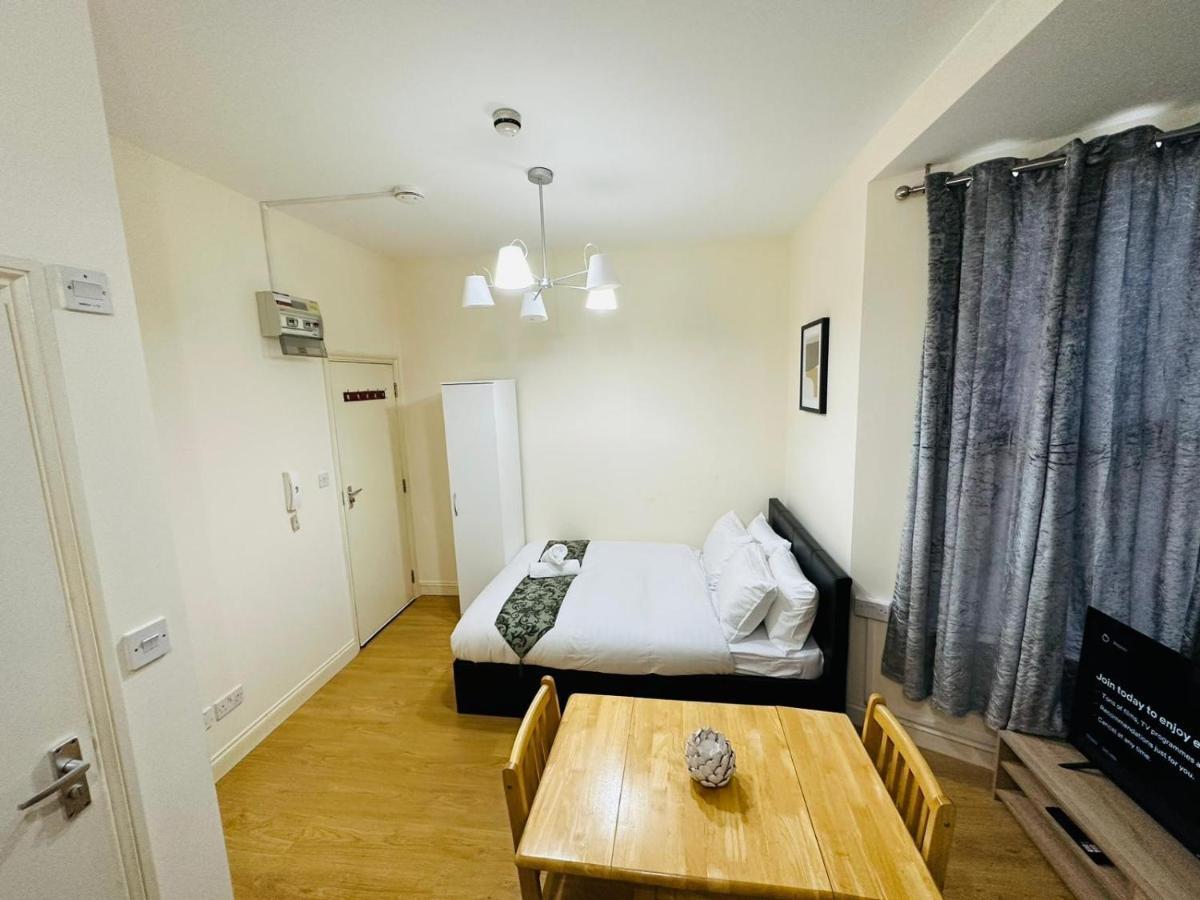 Premium Studio Flat 02 Near Tower Bridge *