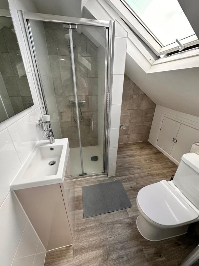 Gasthuis Double And Single In Bromley By Bow Londen
