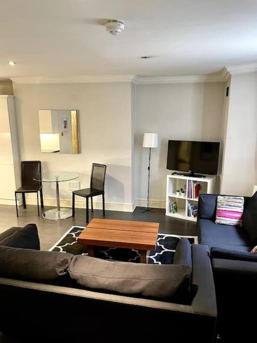 Large Studio In London,near Hyde Park Leilighet London