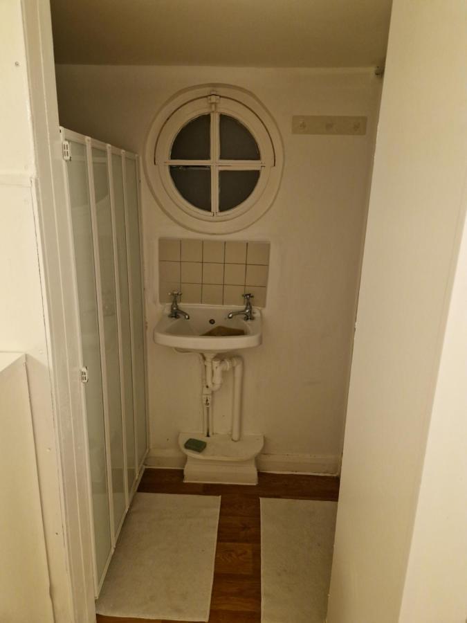 Chalet Armhurst London