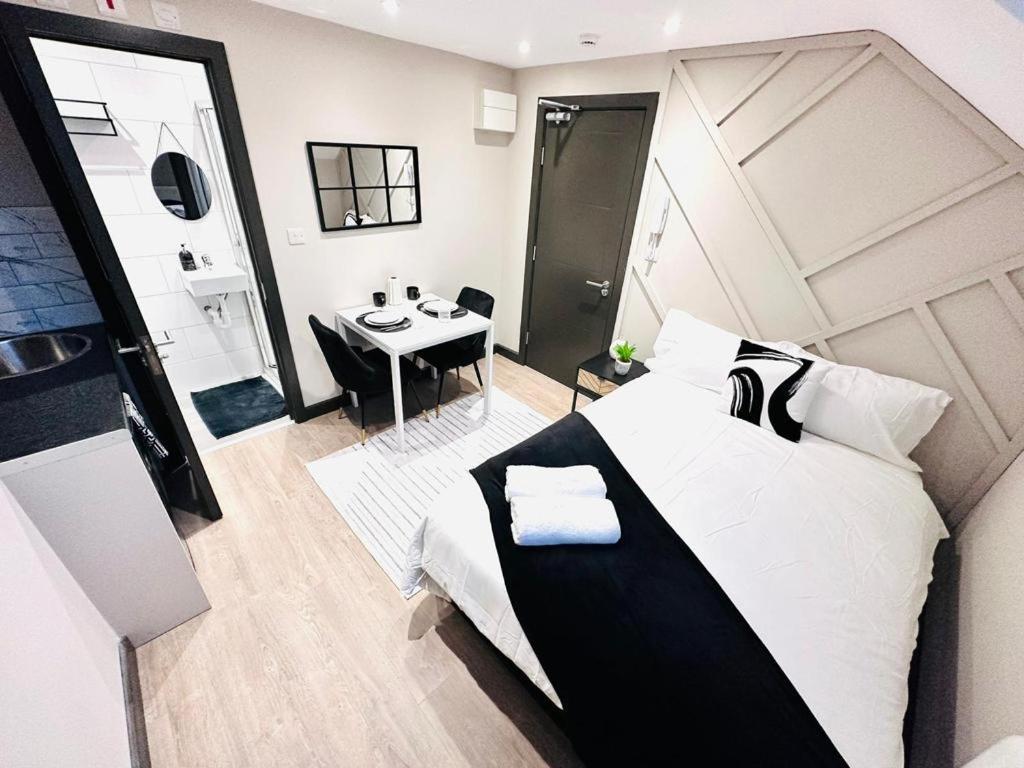 1 Like A Aparthotel