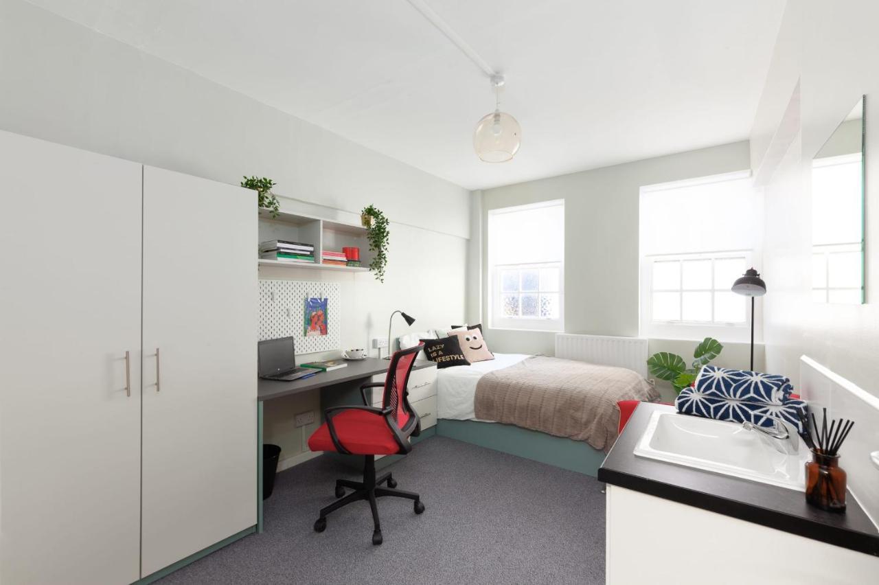 Lovely Bright With Shared Facilities Hostel Londen