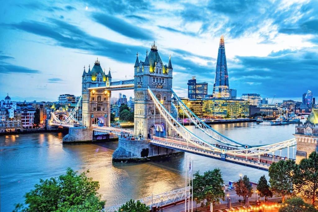 Appartement Gorgeous Hyde Park With Elevator Access By Tube Metro Stations