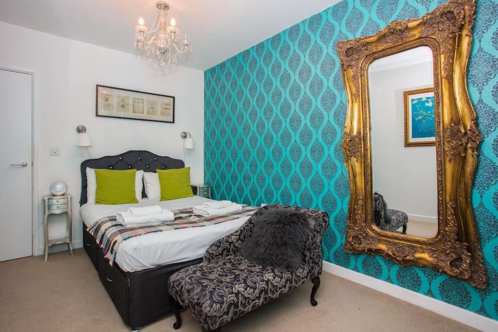 Appartamento Unique & Welcoming 2bd Flat In Limehouse *