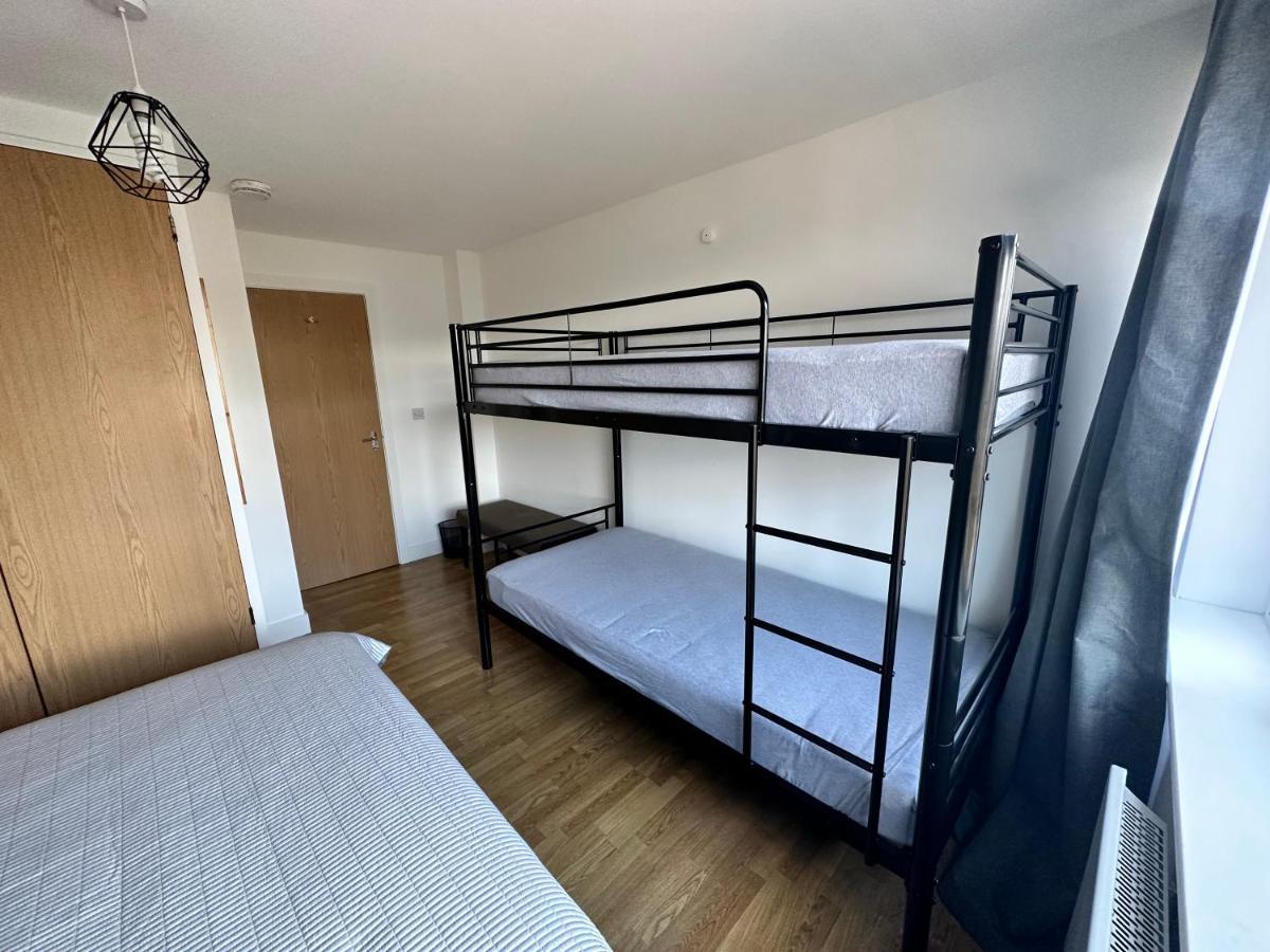 Appartement 2 Bedroom Flat 1 Stop From Bridge