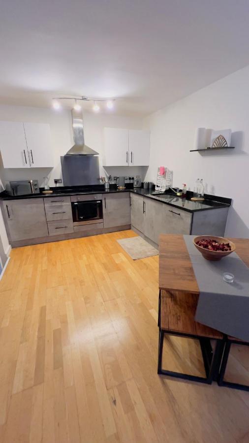 Charming 1-bedroom In Woolwich Appartement Londres