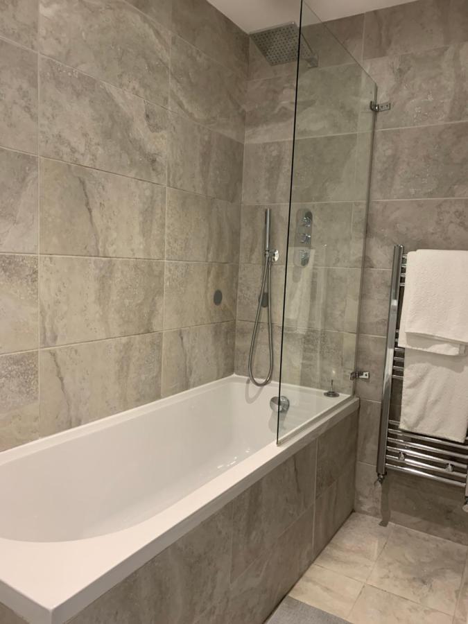 Wonderful 3 Bed Flat With Private Garden In Wimbledon - 1 The Queens Lejlighed