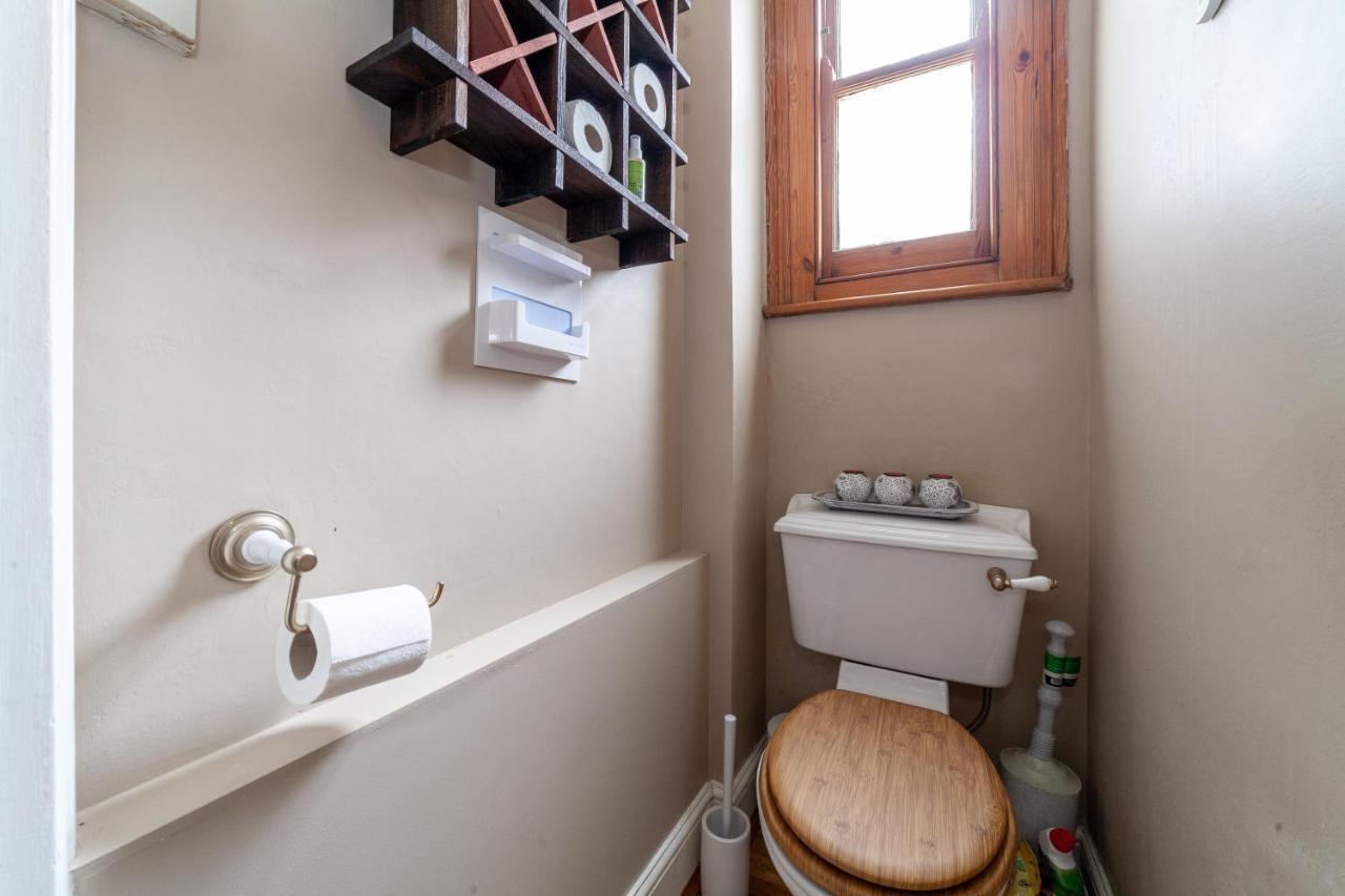Charming Terraced 3br House, 5 Min Hither St Lägenhet *