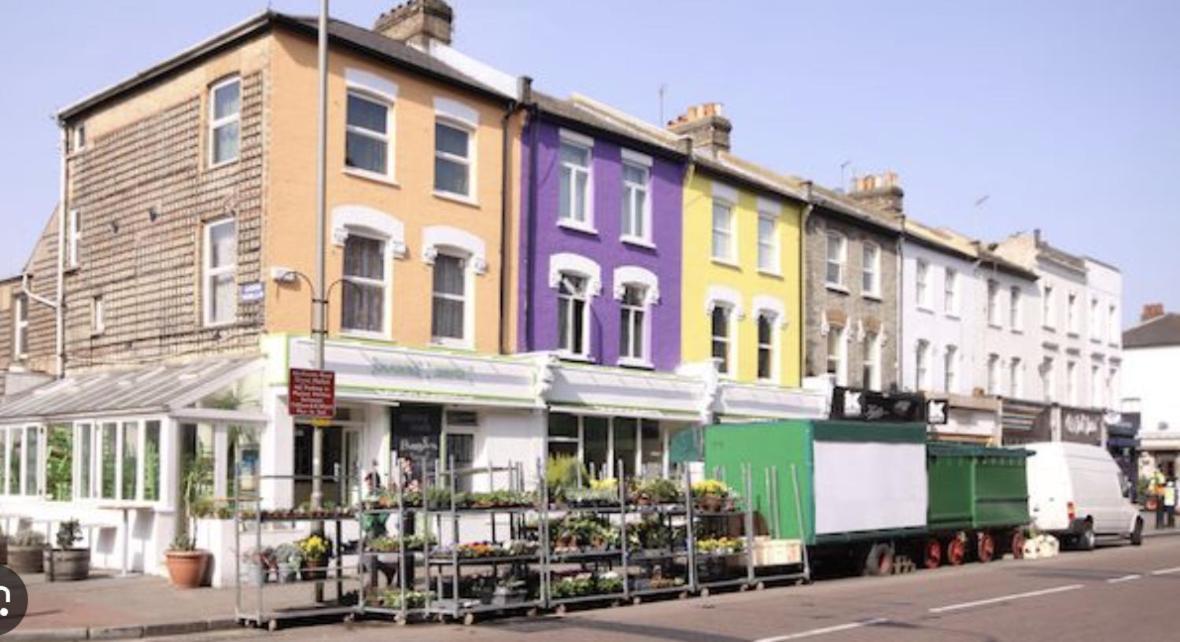 Appartamento A Cosy 1 Bedroom Flat In South West Londra