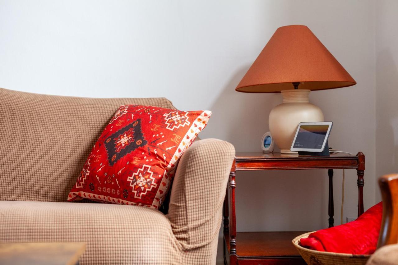 Charming Terraced 3br House, 5 Min Hither St Lägenhet London