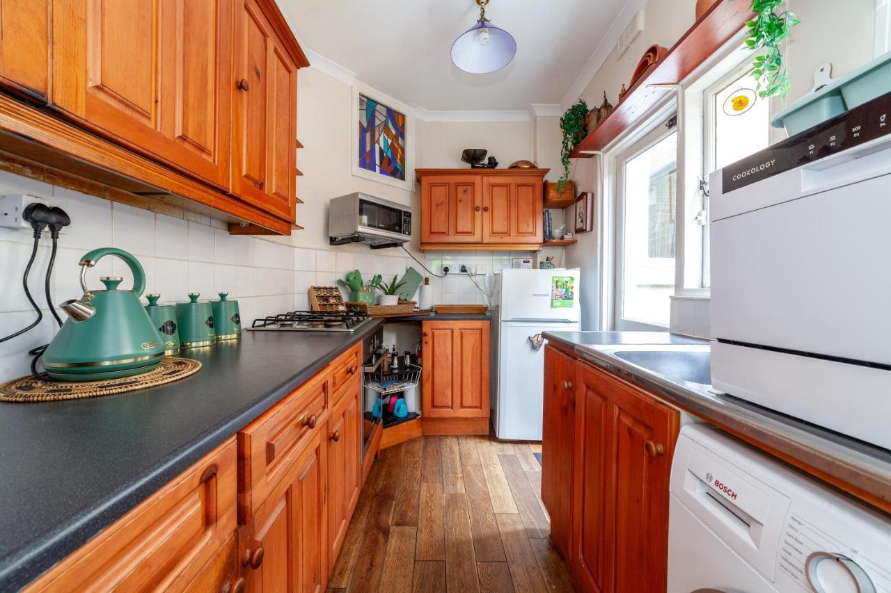 Lägenhet Charming Terraced 3br House, 5 Min Hither St London