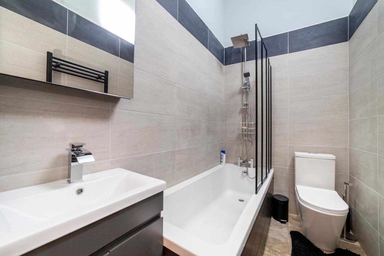 Stunning 2br Flat In Victorian House, Earl's Court Londres